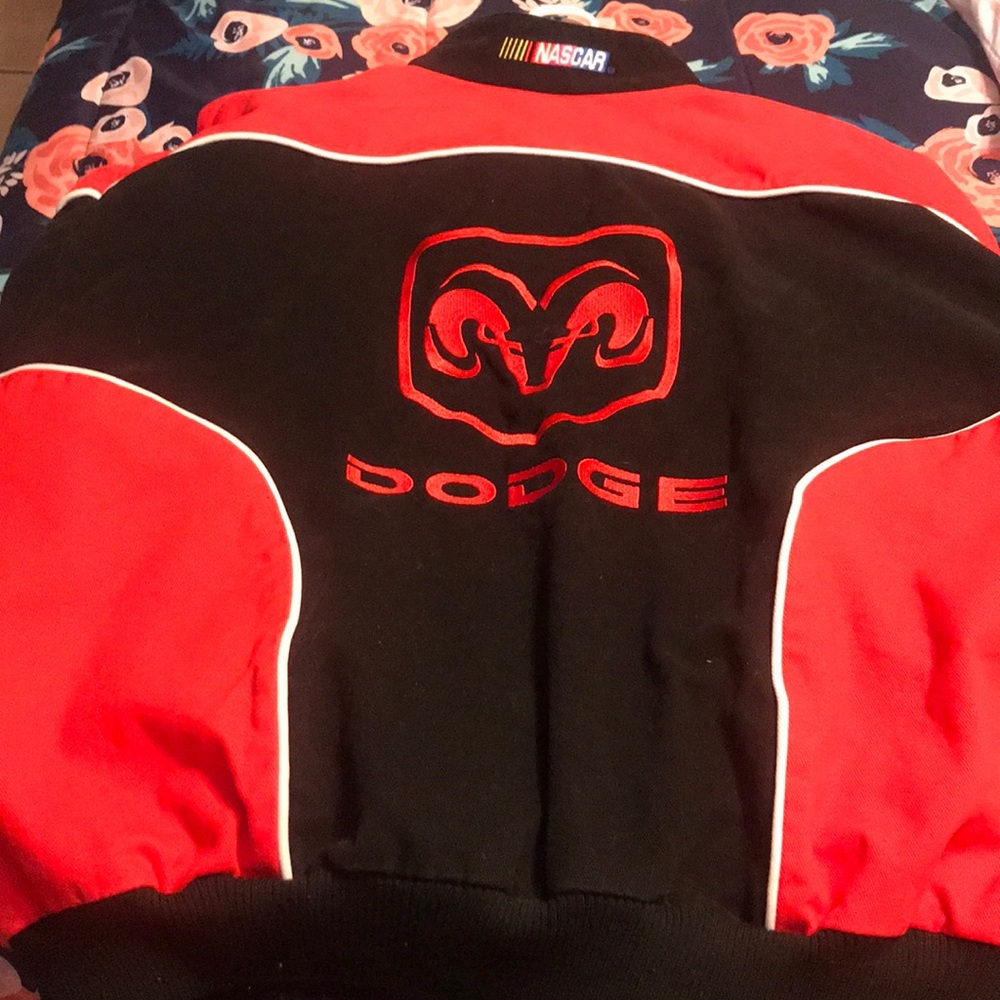 Men’s Jacket - Picture 2 of 2
